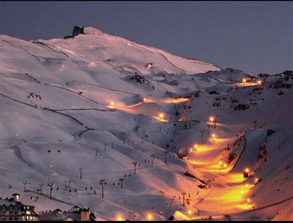 Chalet Los Abetos Asn Sierra Nevada Eksteriør bilde